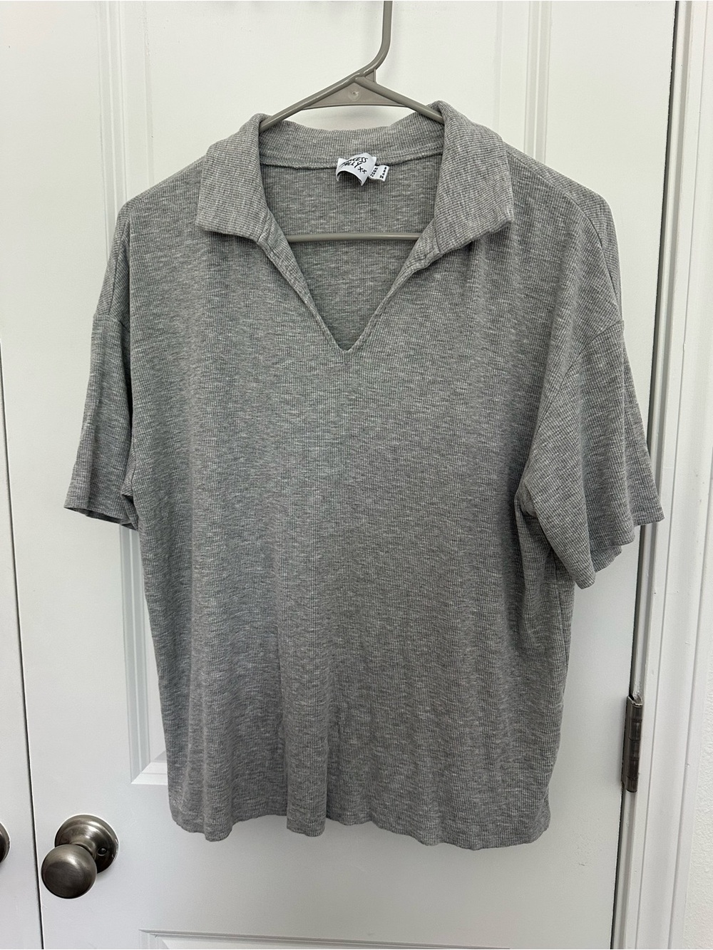 Princess Polly Grey Ribbed Short-Sleeve Polo Top - Size 4
